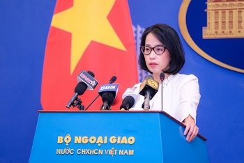 ຫວຽດນາມ ຄັດຄ້ານ ຈີນ ຕິດຕັ້ງດອກໄຟແຈ້ງສັນຍານຢູ່ເຈື່ອງຊາ