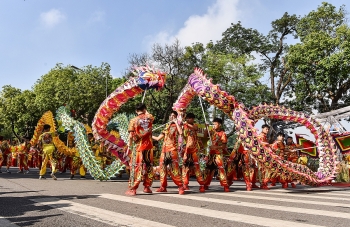 ມີກ່ວາ 1.500 ຄົນ ໃນ Festival ລະດູໃບໄມ້ຫຼົ່ນ ຮ່າໂນ້ຍ