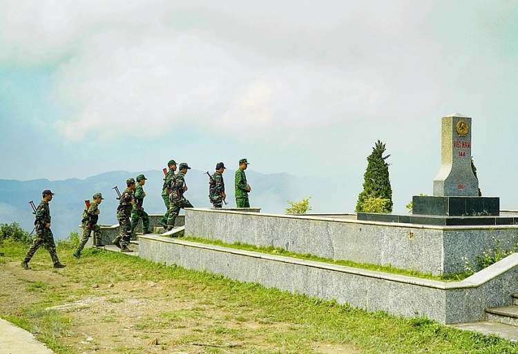Việt Nam  Lào: Tăng cường hợp tác giữa các lực lượng bảo vệ biên giới