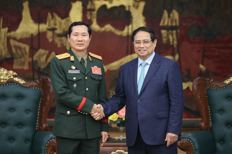 ຊຸກຍູ້ສາຍພົວພັນຮ່ວມມືລະຫວ່າງກອງທັບສອງປະເທດຫວຽດນາມ-ລາວ ນັບມື້ນັບແໜ້ນແຟ້ນ