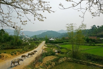 ຄົ້ນ​ພົບ​ດິນແດນ​ທີ່​ເຕັມ​ໄປ​ດ້ວຍ​ເອກະລັກ​ທາງ​ດ້ານ​ວັດທະນະທຳ ​ແລະ ປະຫວັດສາດ​ຂອງ​ນະຄອນ ດ້ຽນບຽນ