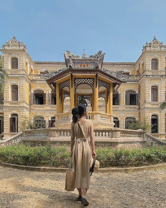 ມາຢ້ຽມຢາມວັງ ອານດີ້ງ ທີ່ມີອາຍຸ 100 ກວ່າປີ ມາຢ້ຽມຢາມວັງ ອານດີ້ງ ທີ່ມີອາຍຸ 100 ກວ່າປີ