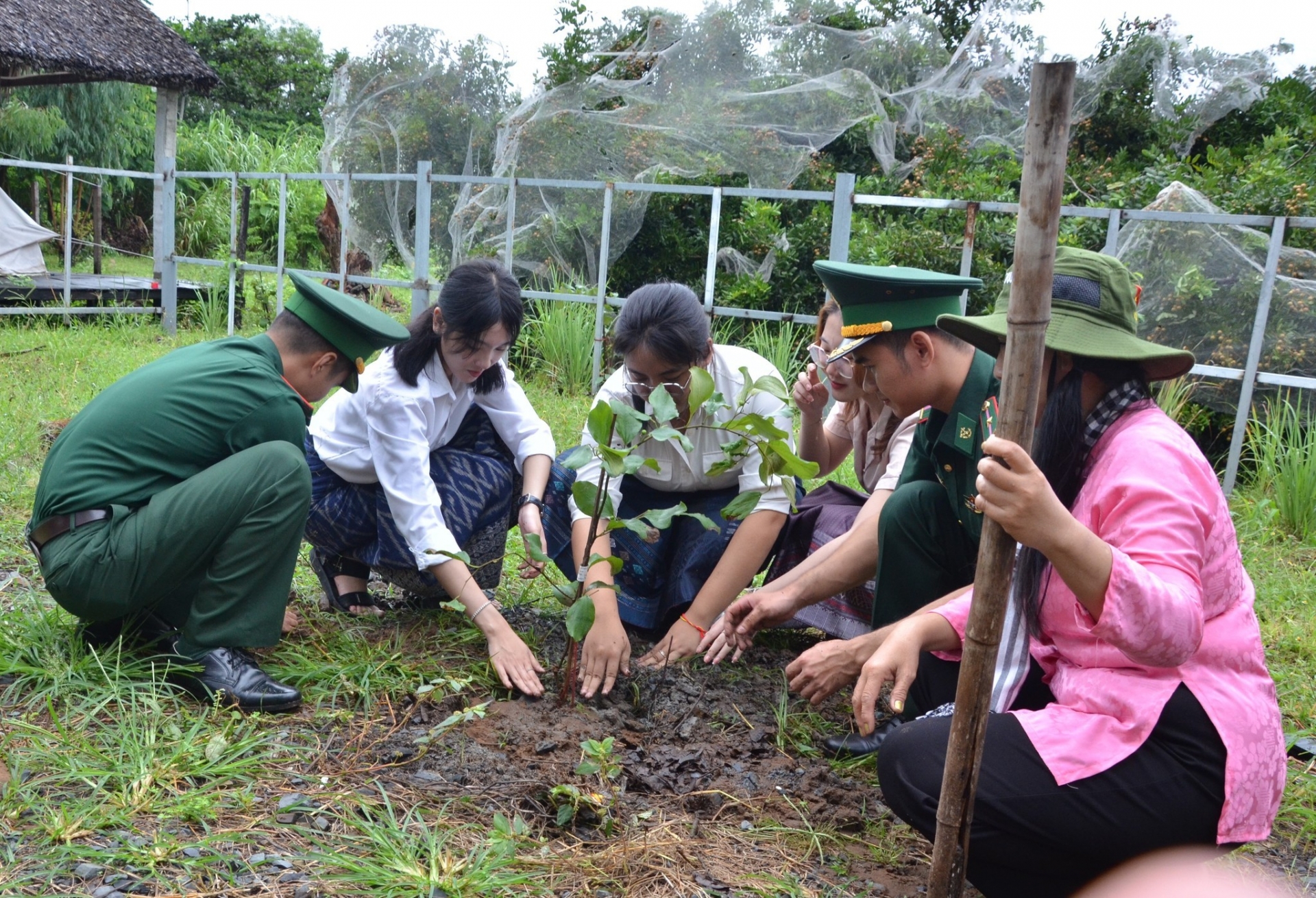 ນັກສຶກສາລາວ ແລະກຳປູເຈຍ ຝຶກເປັນຊາວກະສິກອນ