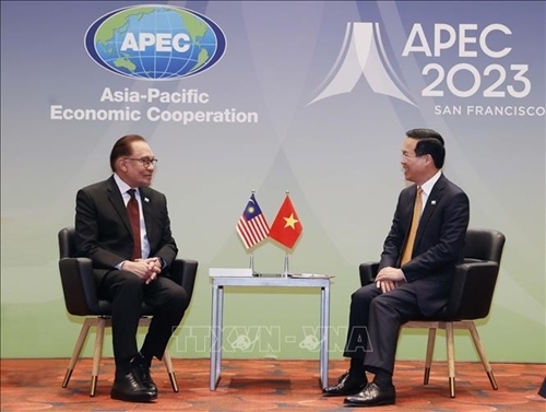 ປະທານປະເທດຫວຽດນາມ ຕ້ອນຮັບນາຍົົກລັດຖະມົນຕີມາເລເຊຍ ເນື່ອງໃນໂອກາດເຂົ້າຮ່ວມສັບປະດາສຸດຍອດ APEC 2023