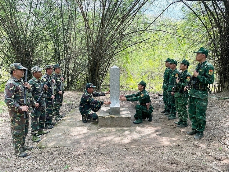 ຫວຽດນາມ ລາວ ເພີ່ມທະວີວຽກງານສົມທົບກັນຄຸ້ມຄອງ, ປົກປັກຮັກສາເສັ້ນຊາຍແດນ