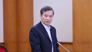 ວຽກງານການຕໍ່ສູ້ກັບການສໍ້ລາດບັງຫຼວງ, ສິ່ງເສດເຫຼືອ, ແລະ ການປະຕິບັດທາງລົບຮຽກຮ້ອງໃຫ້ມີນະວັດຕະກໍາຢ່າງຕໍ່ເນື່ອງໃນການຄິດ, ການຮັບຮູ້, ວິທີການ, ແລະ ວິທີການຕ່າງໆ.