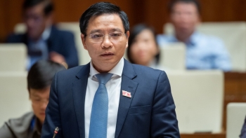 ຂະແໜງການເງິນ: ປັບປຸງພື້ນຖານເສດຖະກິດມະຫາພາກ, ສ້າງໂອກາດໃຫ້ແກ່ການເຕີບໂຕຢ່າງວ່ອງໄວ ແລະ ຍືນຍົງ