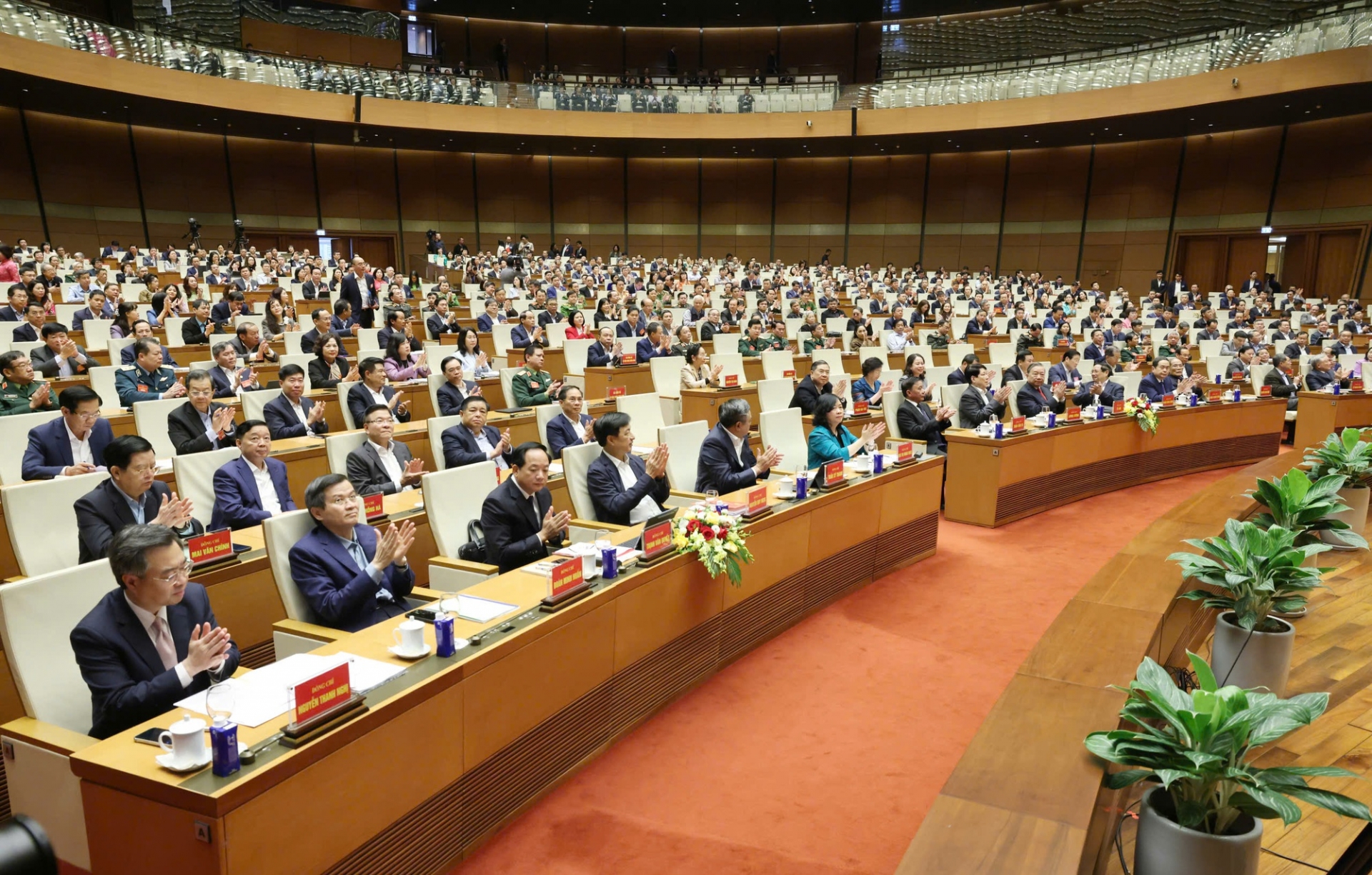 ວິໄສທັດໃໝ່ ແລະ ຄວາມຮຽກຮ້ອງຕ້ອງການສູງຂອງມະຕິເລກທີ 80 ກ່ຽວກັບການພັດທະນາວັດທະນະທຳຫວຽດນາມ