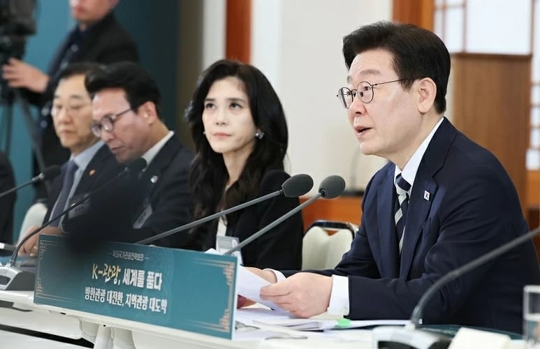 ສ.ເກົາຫຼີ ຫຼຸດຜ່ອນວີຊາໃຫ້ພົນລະເມືອງຫວຽດນາມ ເພື່ອກະຕຸ້ນການທ່ອງທ່ຽວສາກົນ