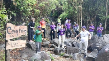 ການທ່ອງທ່ຽວທາງດ້ານວັດທະນະທໍາ, ປະຫວັດສາດ, ແລະ ຈິດວິນຍານດຶງດູດນັກທ່ອງທ່ຽວໃນຕົ້ນລະດູບານໃໝ່