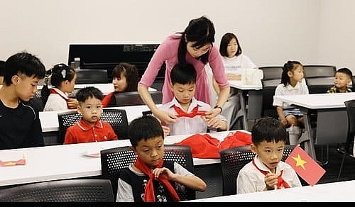 ຂໍ້​ລິ​ເລີ່ມ ​ແລະ ຂໍ້​ສະ​ເໜີ​ເພື່ອ​ປົກ​ປັກ​ຮັກສາ “ພາສາ​ແມ່​ທີ່​ຮັກ​ແພງ” ຂອງ​ເດັກນ້ອຍ ຫວຽດນາມ ຢູ່ ຍີ່ປຸ່ນ