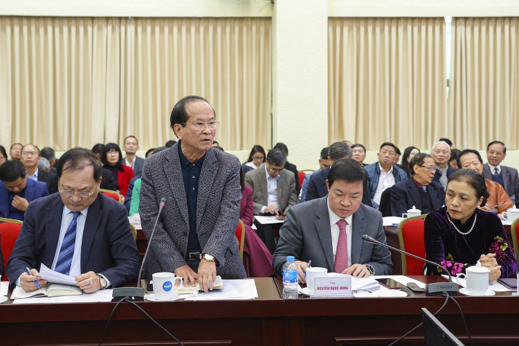 ສືບຕໍ່ປ່ຽນແປງໃໝ່ແນວຄິດຈິນຕະນາການ ແລະວິທີການເຂົ້າເຖິງ, ປະຕິບັດວຽກງານການທູດປະຊາຊົນຢ່າງມີປະສິດທິຜົນ