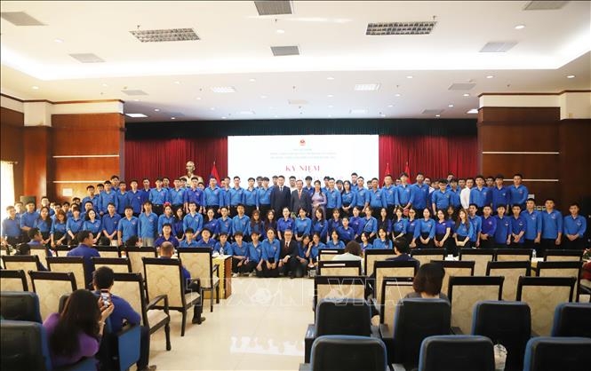 ຊາວໜຸ່ມຫວຽດນາມ ແລະ ລາວ ຄຽງບ່າຄຽງໄຫຼ່ກັນເພື່ອຮັກສາ ແລະ ພັດທະນາສາຍພົວພັນພິເສດ ຊາວໜຸ່ມຫວຽດນາມ ແລະ ລາວ ຄຽງບ່າຄຽງໄຫຼ່ກັນເພື່ອຮັກສາ ແລະ ພັດທະນາສາຍພົວພັນພິເສດ