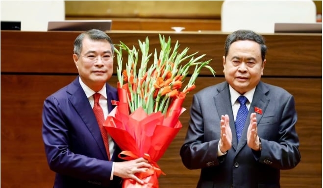 ທ່ານ​ນາ​ຍົກ​ລັດ​ຖະ​ມົນ​ຕີ ເລ​ມິງ​ຮຶງ: ສ້າງ​ລັດ​ຖະ​ບານ​ທັນ​ສະ​ໄໝ, ສ້າງ​ສາ ແລະ ຮັບ​ໃຊ້​ປະ​ຊາ​ຊົນ