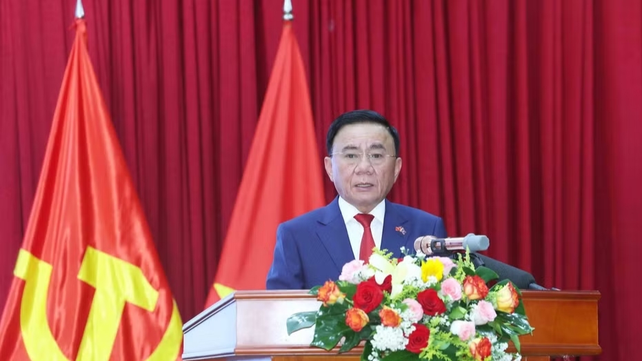 ສະຫາຍ ເຈິ່ນເກີ໋ມຕູ້, ຜູ້ປະຈຳການຄະນະເລຂາທິການ ພົບປະກັບຊຸມຊົນຄົນຫວຽດນາມ ຢູ່ ສປປ ລາວ