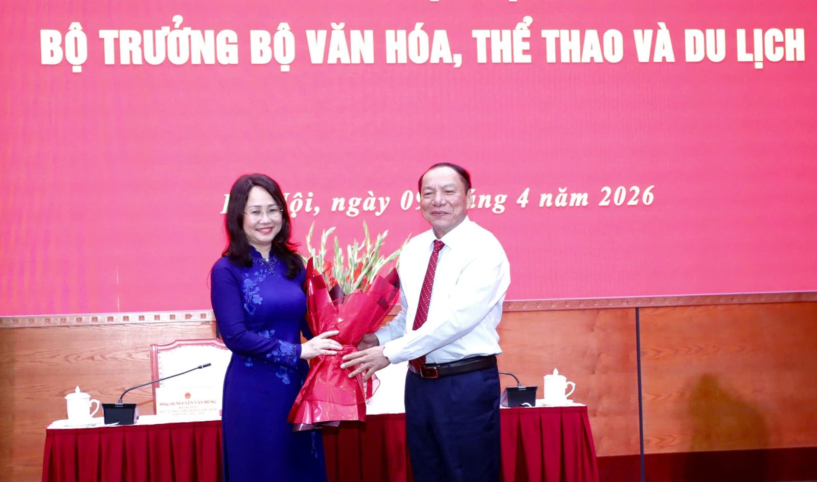 ຫັນປ່ຽນຈິນຕະນາການການຄຸ້ມຄອງ ໄປສູ່ຈິນຕະນາການແຫ່ງການສ້າງສັນ, ຂະຫຍາຍຂົງເຂດການພັດທະນາວັດທະນະທຳ