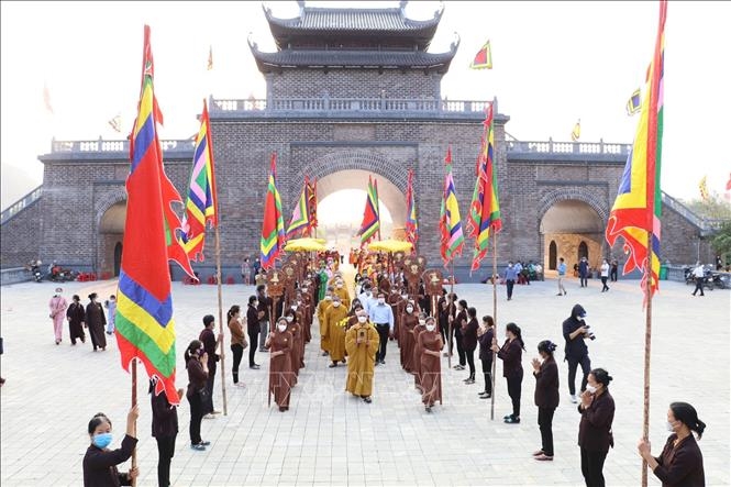 ສະທ້ອນໃຫ້ເຫັນບັນດາຄຸນຄ່າຂອງງານບຸນ ຮ່ວາລື ຢ່າງມີຊີວິດຊີວາ