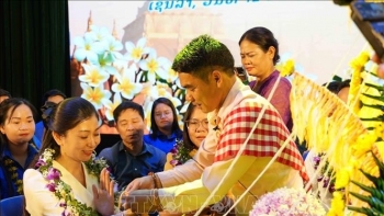 ນ້ຳໃຈມິດຕະພາບອັນດູດດື່ມ ແລະ ຄວາມສາມັກຄີພິເສດ ຫວຽດນາມ - ລາວ