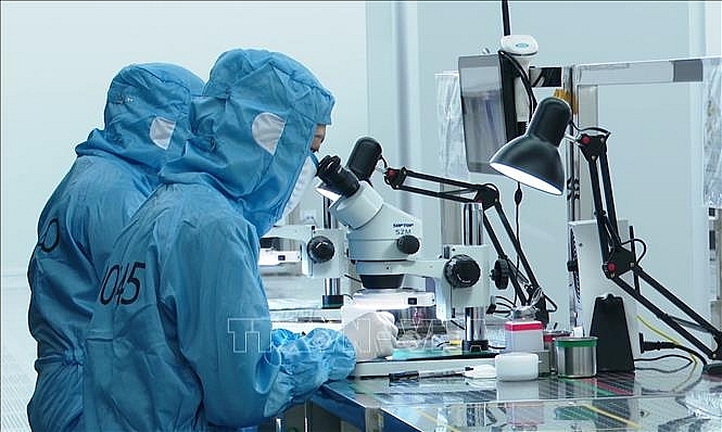 ເຕັກໂນໂລຢີຢຸດທະສາດ ສ້າງບາດກ້າວບຸກທະລຸໃນການພັດທະນາເສດຖະກິດ ໂດຍອີງໃສ່ການນະວັດຕະກຳ