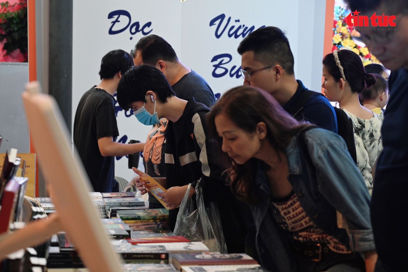 ການຫັນເປັນດິຈິຕອນໃນຂະແໜງປຶ້ມ, ເປີດແນວຄິດໃນຍຸກສະໄໝດິຈິຕອນ