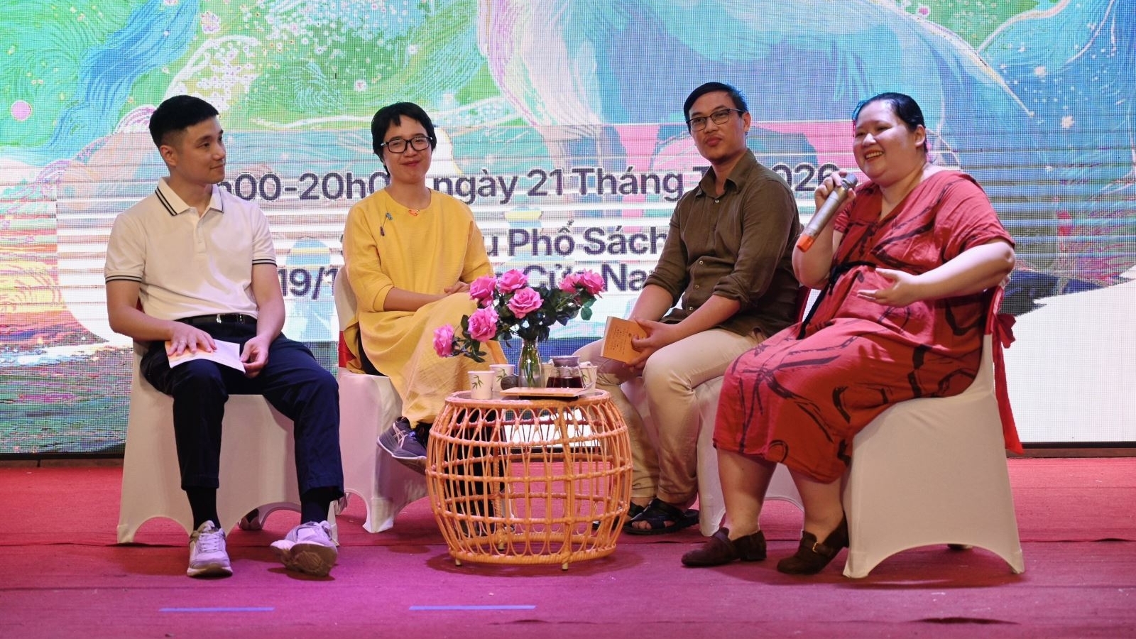 ການຫັນເປັນດິຈິຕອນໃນຂະແໜງປຶ້ມ, ເປີດແນວຄິດໃນຍຸກສະໄໝດິຈິຕອນ