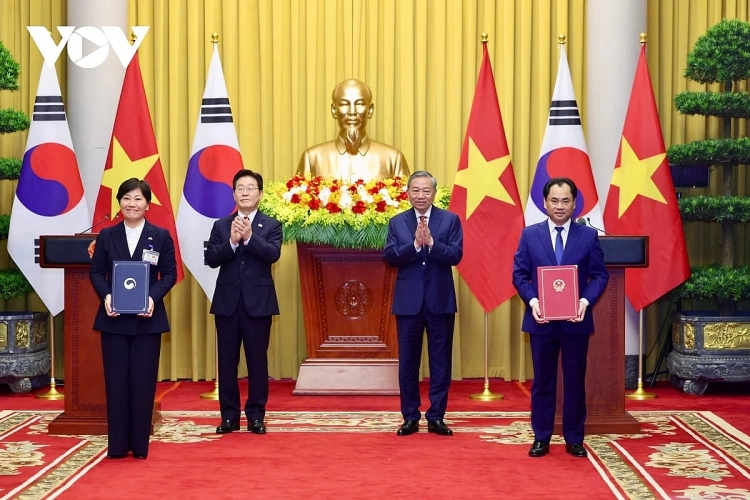 ຫວຽດນາມ (VietNam) - ສ.ເກົາຫຼີ (Korea) ມຸ່ງໄປສູ່ເປົ້າໝາຍມູນຄ່າການຄ້າສອງຝ່າຍ 150 ຕື້ USD