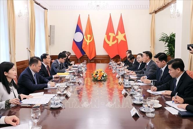 ປະກອບສ່ວນ​ສືບ​ຕໍ່​ນຳການ​ພົວພັນ​ລະຫວ່າງ​ ຫວຽດນາມ - ລາວ ພັດທະນາຢ່າງບໍ່ຢຸດຢັ້ງ