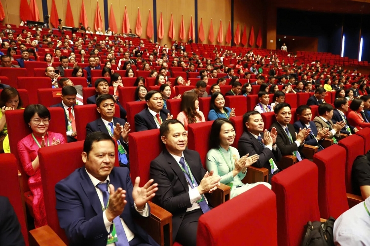 ໄຂມາກຢ່າງສົມເກດ ກອງປະຊຸມໃຫຍ່ຜູ້ແທນທົ່ວປະເທດ ສະມາຄົມຊາວນາຫວຽດນາມ ຄັ້ງທີ IX