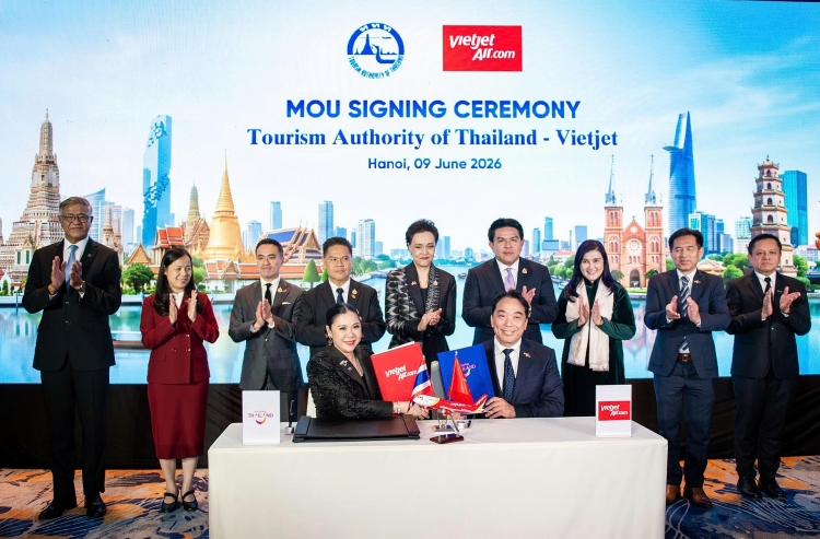 Vietjet ແລະ ການທ່ອງທ່ຽວແຫ່ງປະເທດໄທ ຮ່ວມມືກັນໂຄສະນາການທ່ອງທ່ຽວ ມຸ່ງໜ້ານັກທ່ອງທ່ຽວທົ່ວໂລກ Vietjet ແລະ ການທ່ອງທ່ຽວແຫ່ງປະເທດໄທ ຮ່ວມມືກັນໂຄສະນາການທ່ອງທ່ຽວ ມຸ່ງໜ້ານັກທ່ອງທ່ຽວທົ່ວໂລກ