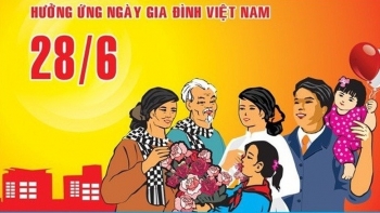 ເຊີດຊູຄຸນຄ່າມີກຽດຂອງຄອບຄົວ ຢູ່ທີ່ໝູ່ບ້ານວັດທະນະທຳ - ທ່ອງທ່ຽວບັນດາເຜົ່າ ຫວຽດນາມ