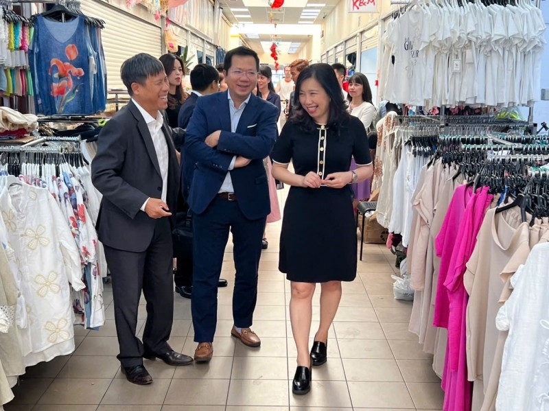 ຊາວຫວຽດນາມ ຢູ່ ໂປໂລຍ: ປະຊາຄົມສາມັກຄີ, ລະບົບຈັດຕັ້ງສະມາຄົມຄົບຊຸດໃນທຸກຂົງເຂດ