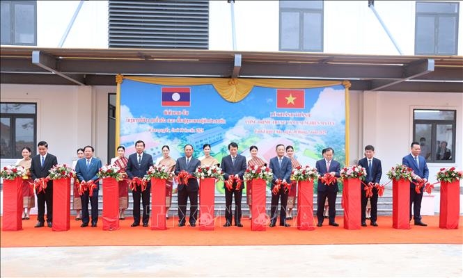 ການ​ຮ່ວມ​ມື​ດ້ານ​ຄວາມ​ປອດ​ໄພ​ສືບ​ຕໍ່​ແມ່ນ​ເສົາ​ຄ້ຳ​ໃນ​ການ​ພົວ​ພັນ​ຫວຽດ​ນາມ - ລາວ