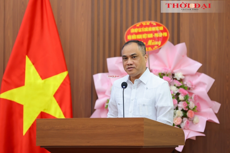 3 ບຸລິມະສິດຊຸກຍູ້ສາຍພົວພັນປະຊາຊົນ ຫວຽດນາມ - ຟີລິບປິນ 3 ບຸລິມະສິດຊຸກຍູ້ສາຍພົວພັນປະຊາຊົນ ຫວຽດນາມ - ຟີລິບປິນ