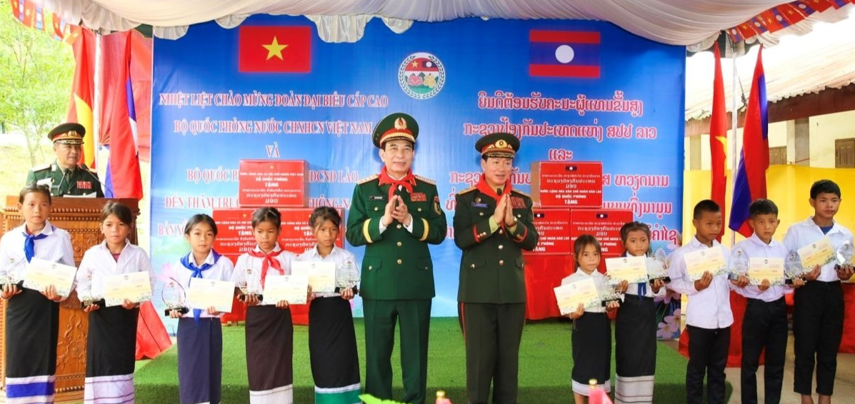 ສືບຕໍ່ຢັ້ງຢືນສາຍພົວພັນມິດຕະພາບອັນຍິ່ງໃຫຍ່, ຄວາມສາມັກຄີພິເສດ ແລະ ການຮ່ວມມືຮອບດ້ານ ຫວຽດນາມ - ລາວ