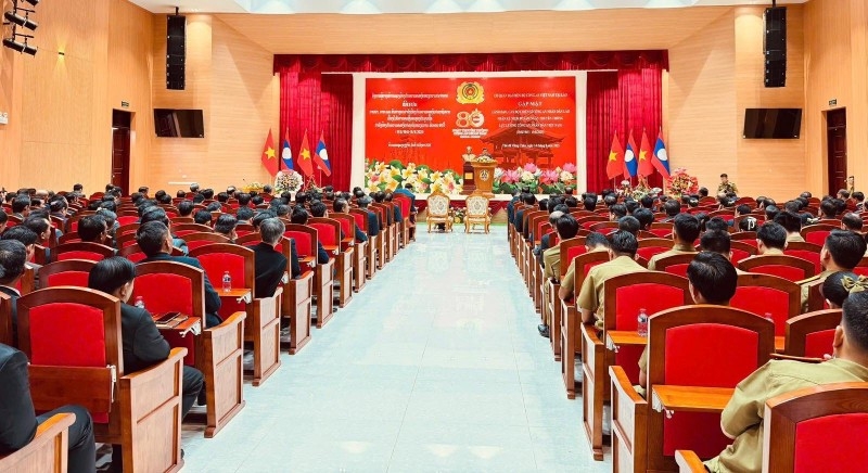 ກຳລັງຕຳຫຼວດ ຫວຽດນາມ - ລາວ ປະກອບສ່ວນ​ປົກ​ປັກ​ຮັກສາ, ເພີ່ມພູນຄູນສ້າງຄວາມ​ສາມັກຄີ​ແບບ​ພິ​ເສດ