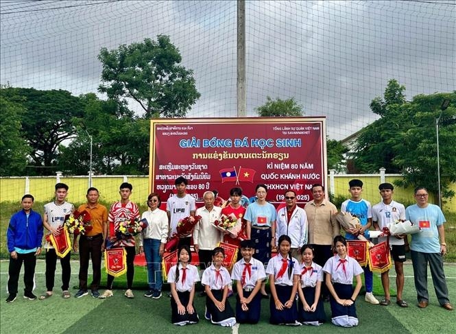 ບັນດາ​ການ​ເຄື່ອນ​ໄຫວ​ທີ່​ໜ້າ​ຕື່ນ​ເຕັ້ນ​ເພື່ອເພີ່ມພູນຄູນສ້າງນ້ຳໃຈມິດຕະພາບ​ຫວຽດນາມ - ລາວ