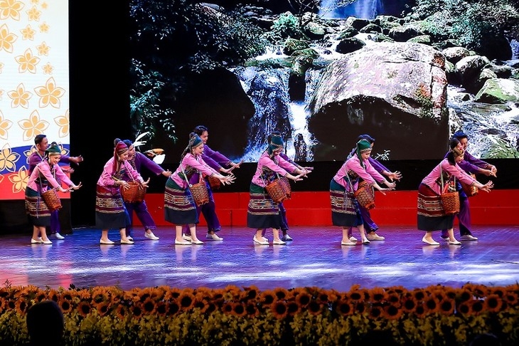 ໄຂເປີດສັບ​ປະ​ດາ​ວັດ​ທະ​ນະ​ທຳ​ລາວ ຢູ່ ຫວຽດ​ນາມ ປີ 2025