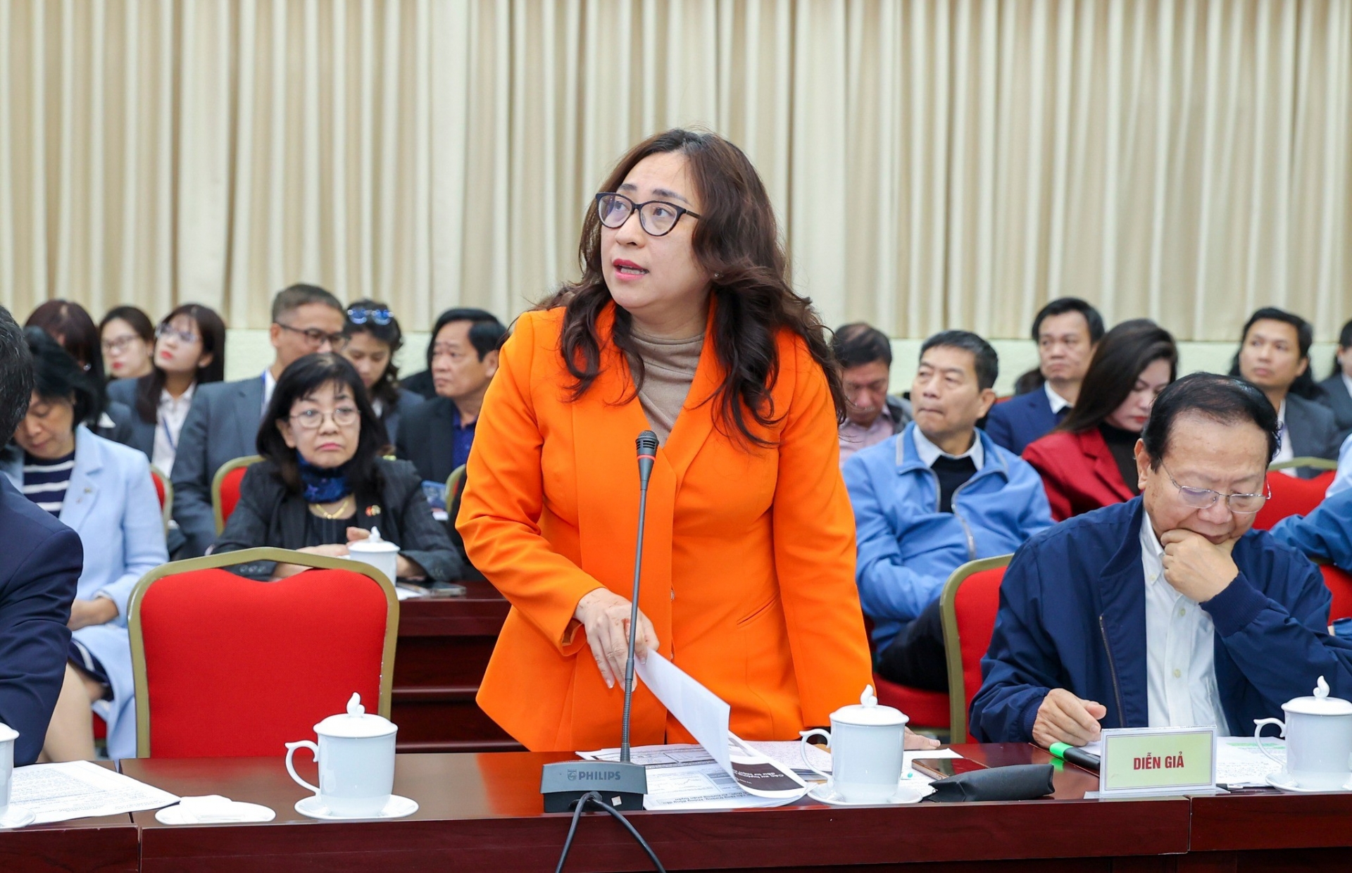 ວາງແຜນການ​ກໍ່ສ້າງ​ການ​ທູດ​ປະຊາຊົນ​ຫວຽດນາມ ​ໃນ​ໄລຍະ​ໃໝ່