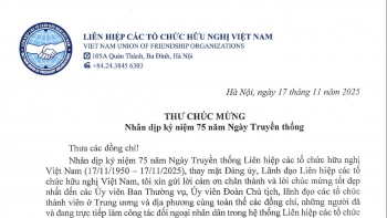 ຈົດໝາຍອວຍພອນຂອງທ່ານປະທານສະຫະພັນບັນດາອົງການມິດຕະພາບ ຫວຽດນາມ