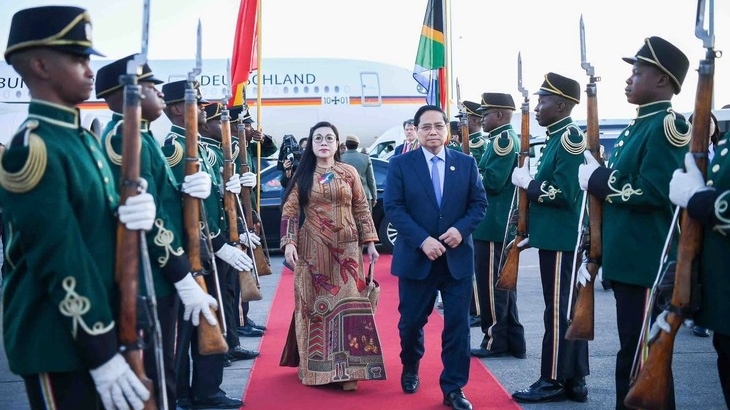 ທ່ານນາຍົກລັດຖະມົນຕີ ຟ້າມມິນຈິງ ສິ້ນສຸດບັນດາການເຄື່ອນໄຫວຢູ່ G20 ແລະ ບັນດາການເຄື່ອນໄຫວ 2 ຝ່າຍຢູ່ ອາຟະລິກາໃຕ້ ຢ່າງຈົບງາມ