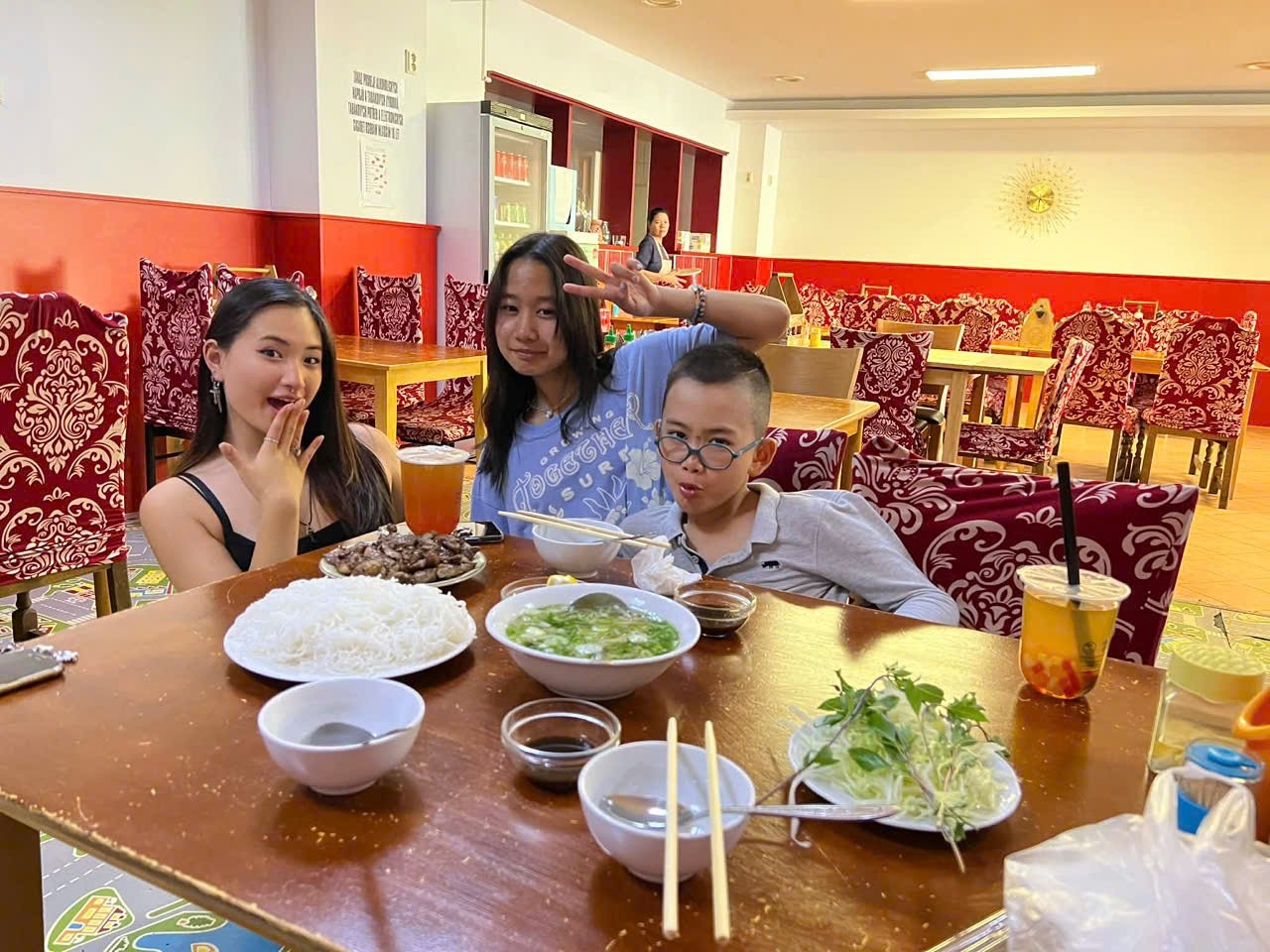 ຮັກສາພາສາຫວຽດນາມ ເພື່ອເວົ້າກັບລູກດ້ວຍພາສາທີ່ຄົບຖ້ວນທີ່ສຸດ ຮັກສາພາສາຫວຽດນາມ ເພື່ອເວົ້າກັບລູກດ້ວຍພາສາທີ່ຄົບຖ້ວນທີ່ສຸດ