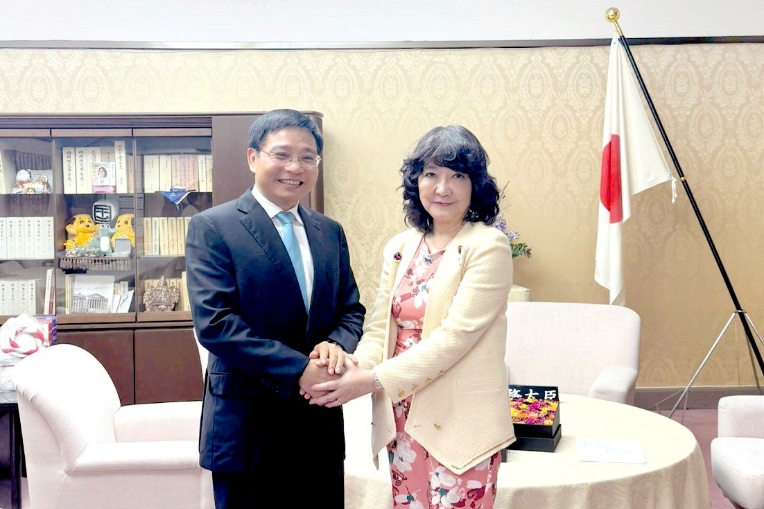 ຫວຽດນາມ ​ແລະ ຍີ່​ປຸ່ນ ​ແບ່ງປັນ​ປະສົບ​ການ​ໃນ​ການ​ຄຸ້ມ​ຄອງ​ພາສີ​ອາກອນ ​ແລະ ການ​ຫັນປ່ຽນ​ດີ​ຈີ​ຕອນ.