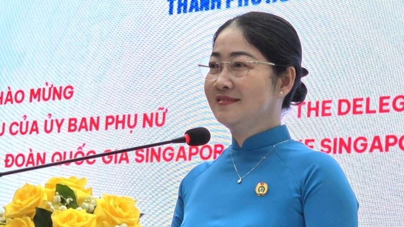 ອົງການກຳມະບານນະຄອນ​ໂຮ່ຈິ​ມິນ ​ແລະ ສິງກະ​ໂປ ​ແບ່ງປັນ​ຮູບ​ແບບ​ໃນ​ການ​ເບິ່ງ​ແຍງ​ດູ​ແລ​ຄົນ​ງານ​ຍິງ.