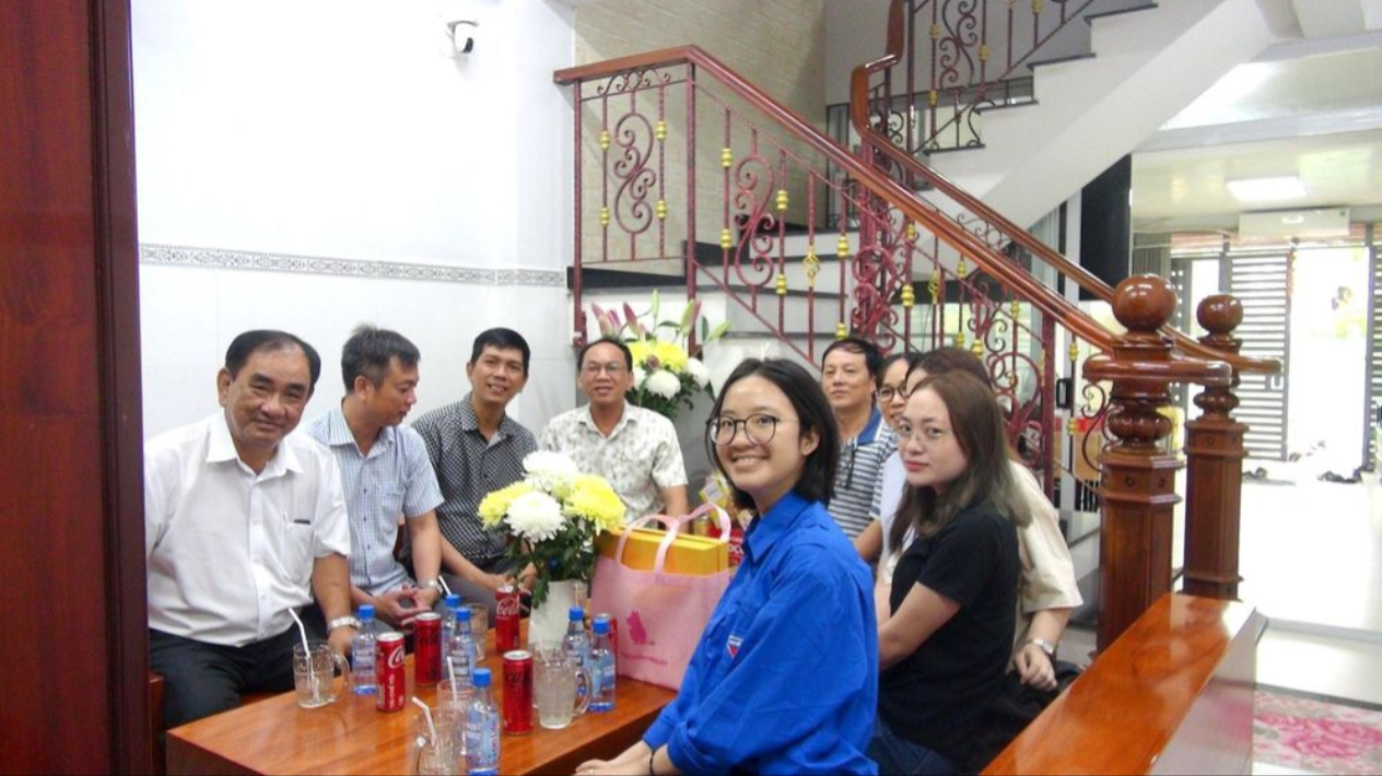 ຫຼາຍການເຄື່ອນໄຫວທີ່ມີຄວາມໝາຍຢູ່ລາຍການຄອບຄົວ ຫວຽດນາມ ກັບນັກສຶກສາລາວ ແລະ ກຳປູເຈຍ