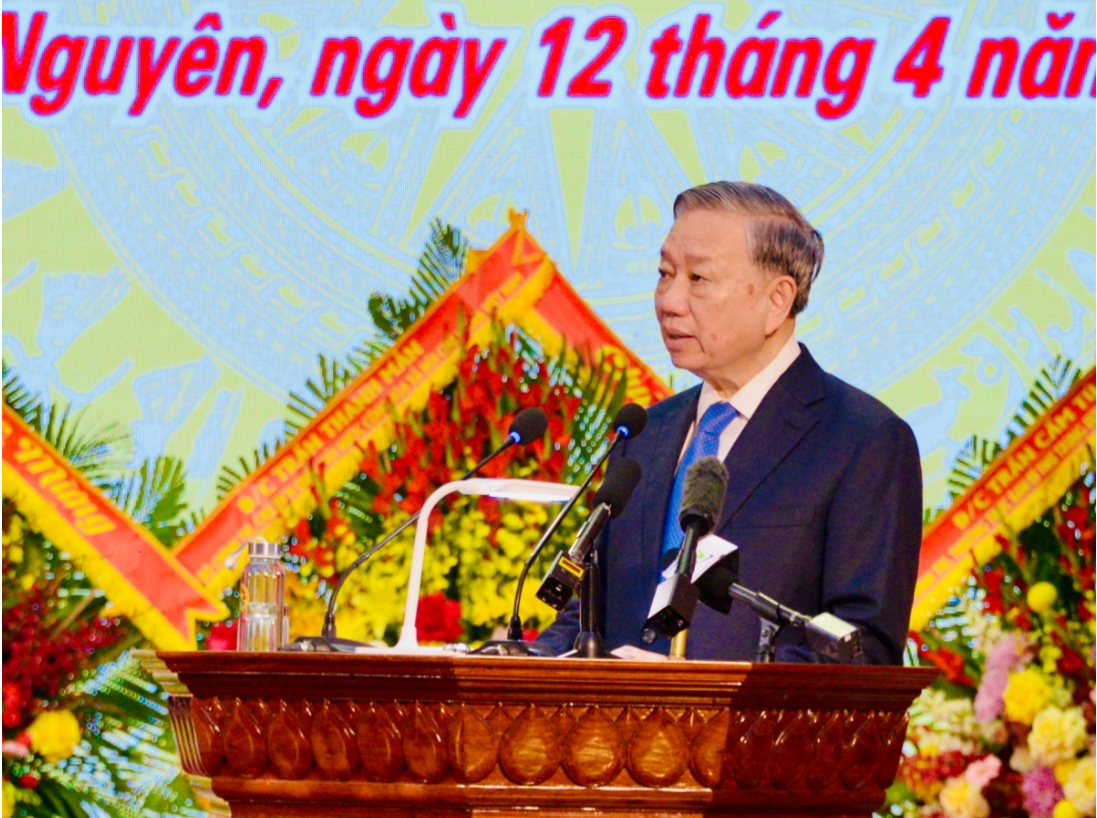 ທ່ານເລຂາທິການໃຫຍ່ ໂຕເລິມ: ສືບຕໍ່ປັບປຸງຄວາມໄວ້ວາງໃຈຂອງປະຊາຊົນໃຫ້ໝັ້ນຄົງ ທ່ານເລຂາທິການໃຫຍ່ ໂຕເລິມ: ສືບຕໍ່ປັບປຸງຄວາມໄວ້ວາງໃຈຂອງປະຊາຊົນໃຫ້ໝັ້ນຄົງ