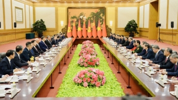 ການ​ພົບ​ປະ​ຂັ້ນ​ສູງ ຫວຽດ​ນາມ - ຈີນ