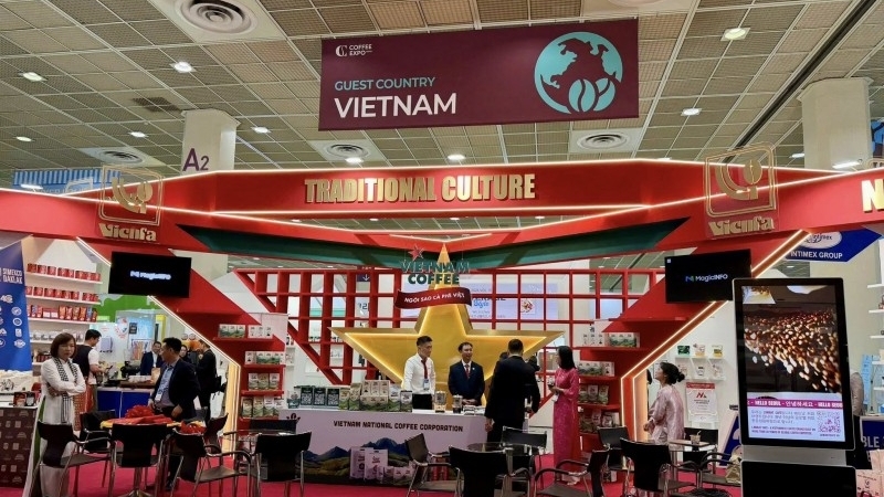 ການຍົກສູງຄຸນຄ່າ ແລະ ສ້າງເຄື່ອງໝາຍ ກາເຟຫວຽດນາມ ໃນຕະຫຼາດໂລກ