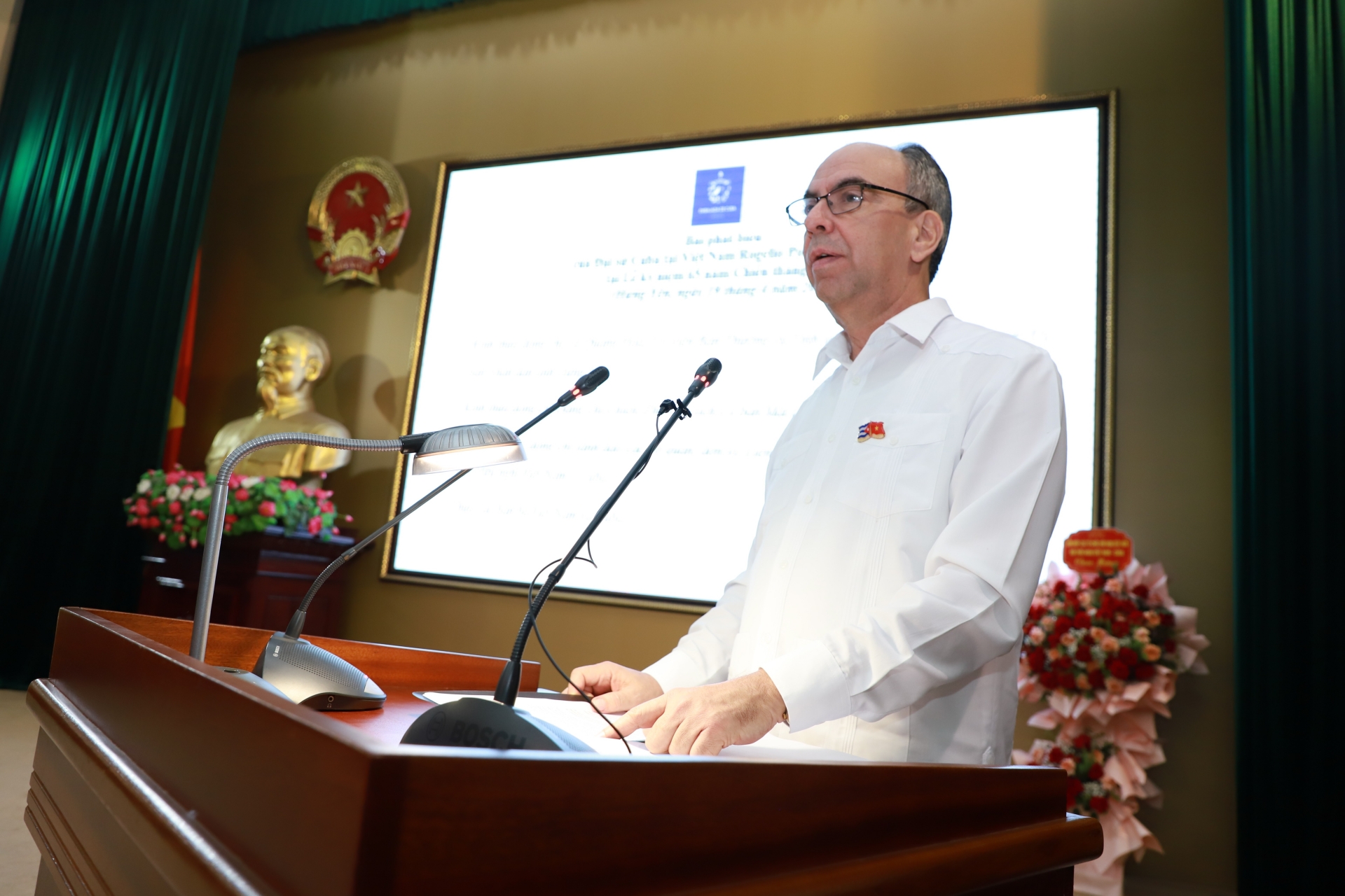 ຫວຽດນາມ - ກູບາ ເພີ່ມພູນຄູນສ້າງສາຍພົວພັນພິເສດ ຈາກຈິດໃຈ Giron