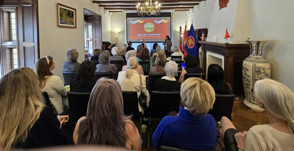 ນຳຫວຽດນາມ ເຂົ້າມາໃກ້ຊິດຕື່ມອີກ ກັບໝູ່ເພື່ອນດານມາກ ແລະ ສາກົນ