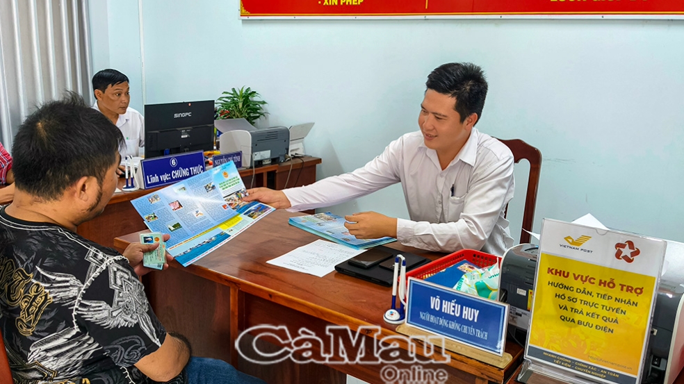 ຮ່ວມເດີນທາງກັບຊາວປະມົງ ເພື່ອແກ້ໄຂ "ບັດເຫຼືອງ" IUU